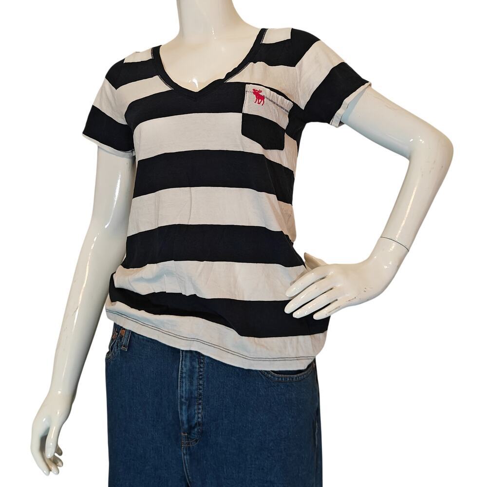 Abercrombie & Fitch Striped V Neck Tee Navy White Pocket Top Size M